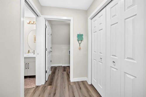 7230 Laguna Way Ne, Calgary, AB 