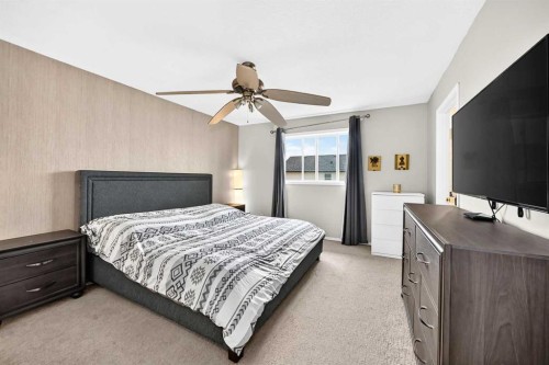 7230 Laguna Way Ne, Calgary, AB 
