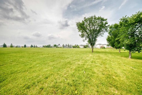 7230 Laguna Way Ne, Calgary, AB 