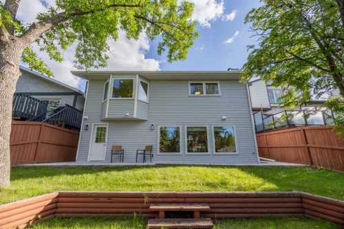 60 Strathcona Road Sw, Calgary, AB 