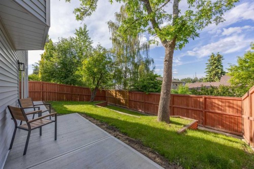 60 Strathcona Road Sw, Calgary, AB 