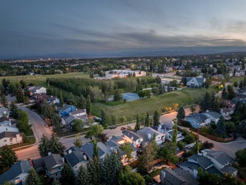 60 Strathcona Road Sw, Calgary, AB 