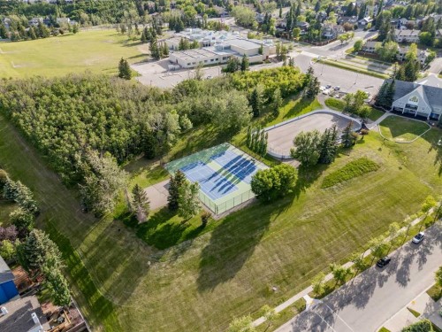 60 Strathcona Road Sw, Calgary, AB 