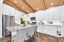 2623 Glenmount Drive Sw, Calgary, AB  - Indoor Photo Showing Kitchen With Stainless Steel Kitchen With Upgraded Kitchen 