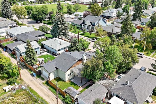 2623 Glenmount Drive Sw, Calgary, AB - Outdoor With View