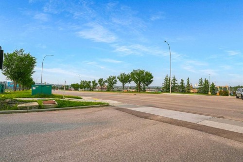 106-10 Shawnee Hill Sw, Calgary, AB 
