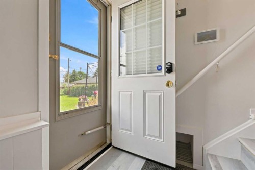 404 Arlington Drive Se, Calgary, AB 