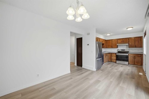 5608 Rundlehorn Drive Ne, Calgary, AB 