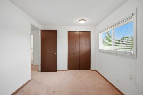5608 Rundlehorn Drive Ne, Calgary, AB 