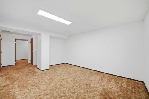 5608 Rundlehorn Drive Ne, Calgary, AB 
