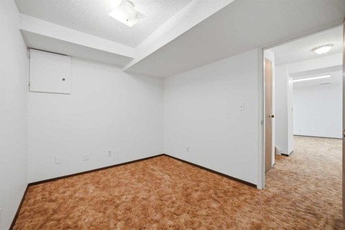 5608 Rundlehorn Drive Ne, Calgary, AB 