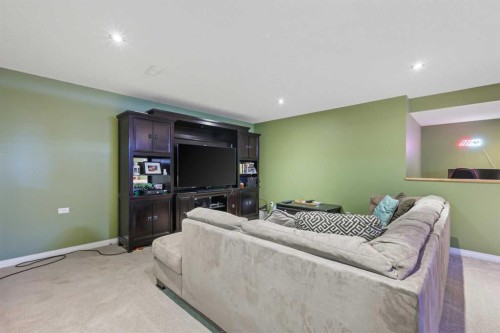 716 Boulder Creek Drive Se, Langdon, AB - Indoor