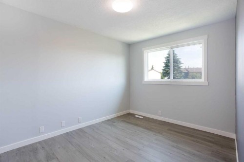 68 Abergale Way Ne, Calgary, AB 