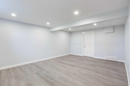 68 Abergale Way Ne, Calgary, AB 