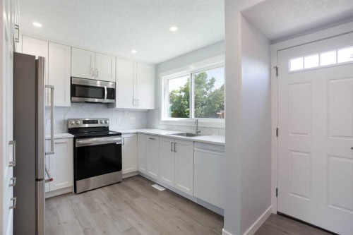 68 Abergale Way Ne, Calgary, AB 