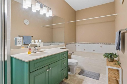 120 Scimitar Heath Nw, Calgary, AB 