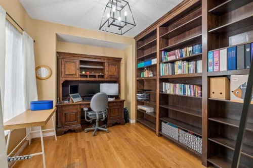 120 Scimitar Heath Nw, Calgary, AB 