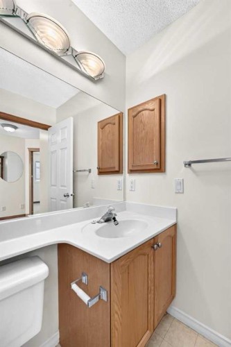 193 Covewood Green Ne, Calgary, AB 