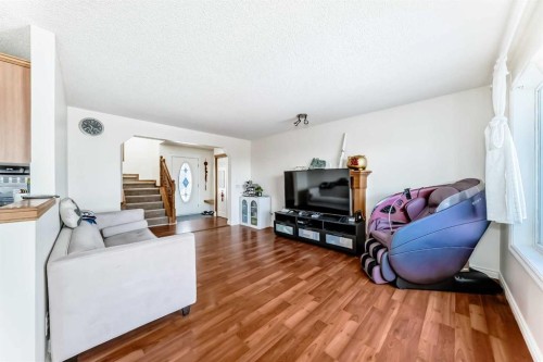 193 Covewood Green Ne, Calgary, AB 