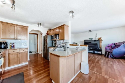 193 Covewood Green Ne, Calgary, AB 