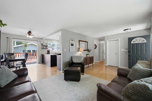 127 Thomas Place, Strathmore, AB 