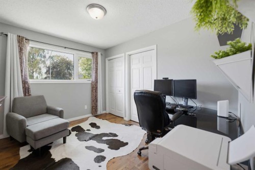 127 Thomas Place, Strathmore, AB 