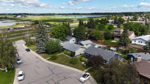 127 Thomas Place, Strathmore, AB 