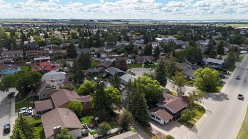 127 Thomas Place, Strathmore, AB 