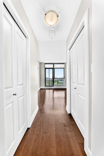 1407-77 Spruce Place Sw, Calgary, AB 