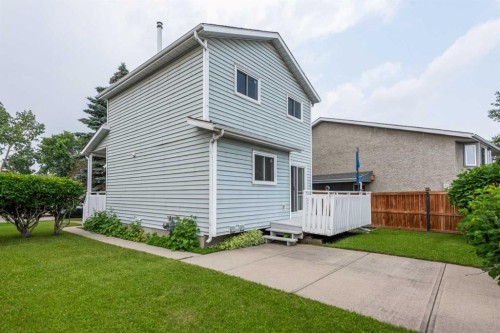 232 Erin Woods Drive Se, Calgary, AB 