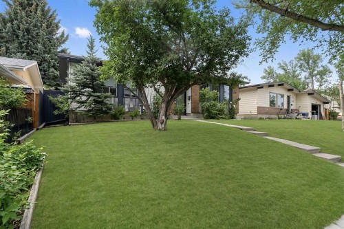 3523 48 Street Ne, Calgary, AB - Outdoor