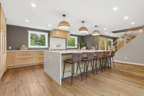 349 Capri Avenue Nw, Calgary, AB 