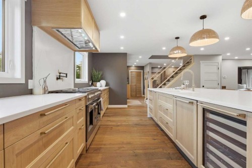 349 Capri Avenue Nw, Calgary, AB 