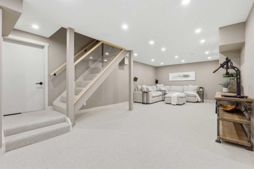 349 Capri Avenue Nw, Calgary, AB 