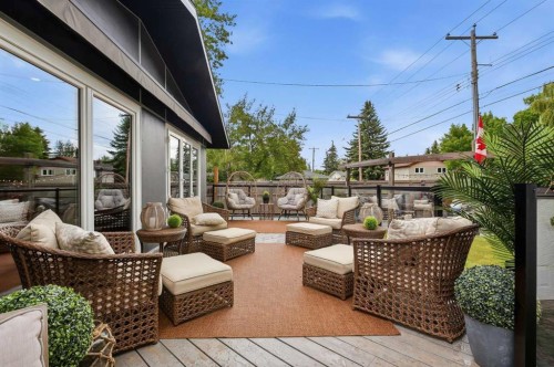 349 Capri Avenue Nw, Calgary, AB 