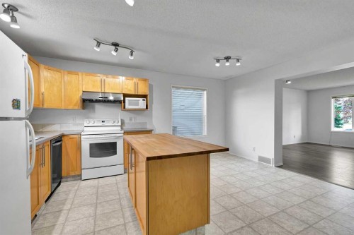 203 Covemeadow Crescent, Calgary, AB 