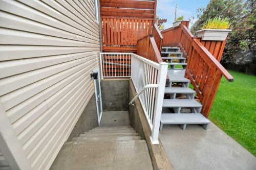 133 Oakmere Point, Chestermere, AB 