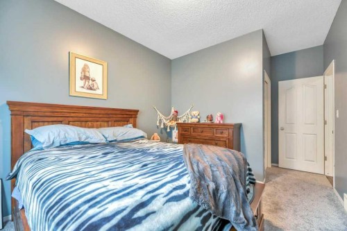 133 Oakmere Point, Chestermere, AB 