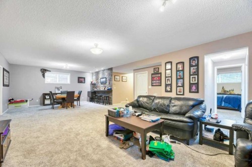 133 Oakmere Point, Chestermere, AB 