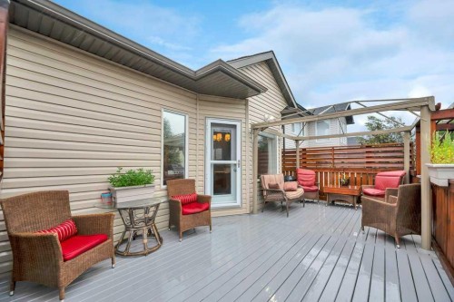 133 Oakmere Point, Chestermere, AB 