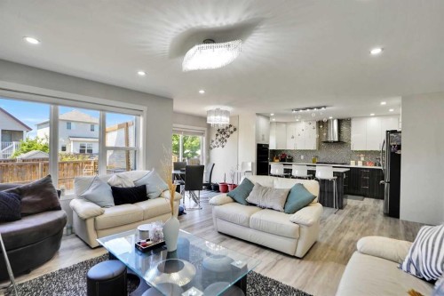 91 Copperstone Gate Se, Calgary, AB 