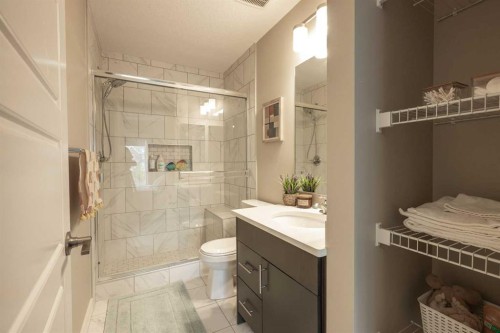 156 Livingston Common Ne, Calgary, AB 