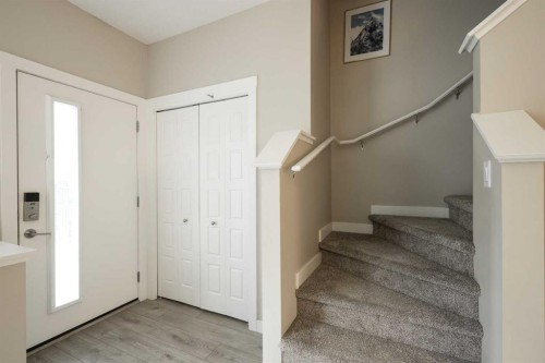 156 Livingston Common Ne, Calgary, AB 