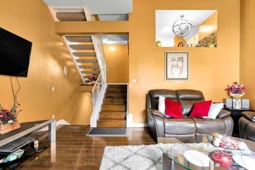 802-919 38 Street Ne, Calgary, AB - Indoor