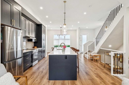 1329 Regal Crescent Ne, Calgary, AB 
