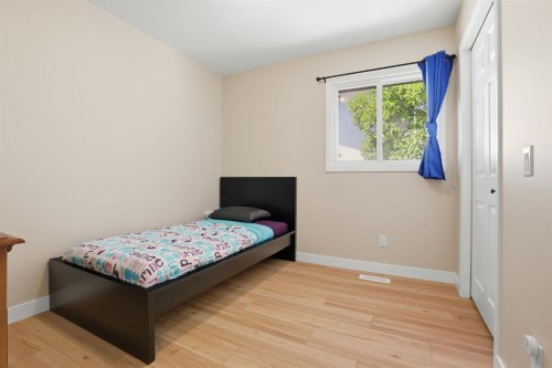 312 Penworth Way Se, Calgary, AB 