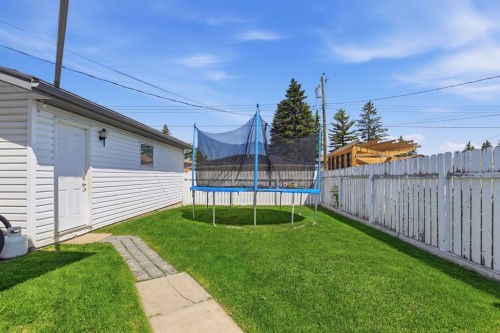 312 Penworth Way Se, Calgary, AB 