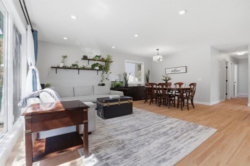 312 Penworth Way Se, Calgary, AB 