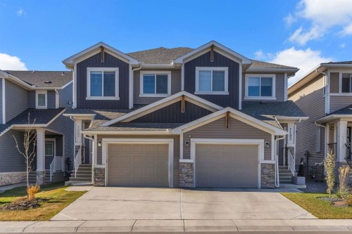 1489 Bayview Point Sw, Airdrie, AB - Outdoor With Facade