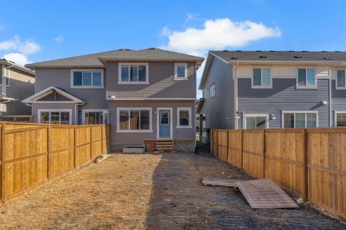 1489 Bayview Point Sw, Airdrie, AB - Outdoor